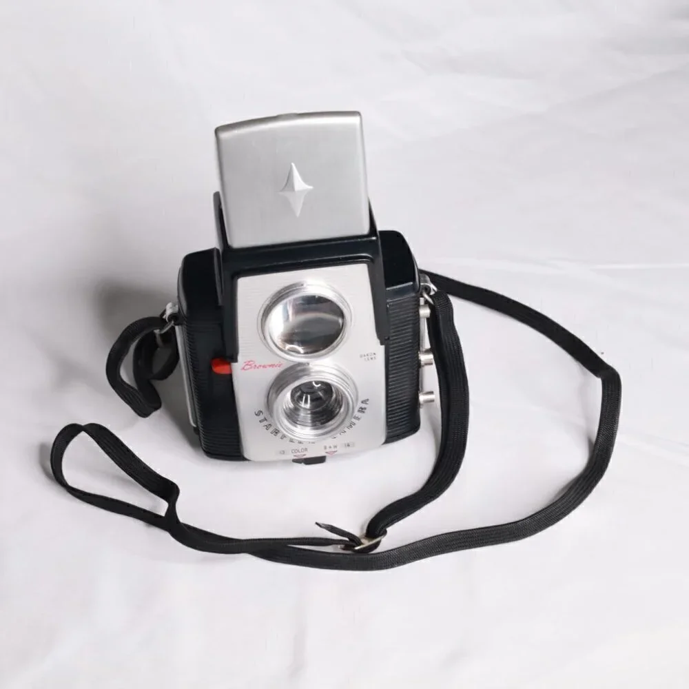 Kodak Brownie Starflex Full Kit: Original Box + Flash + Bulbs + User Manual